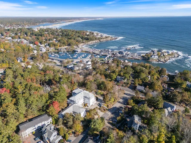 $275,000 | 62 Pine Hill Road South, York, ME 03902