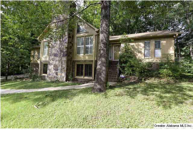 6615 Winchester Circle Pelham, AL 35124 - Photo 3 of 22