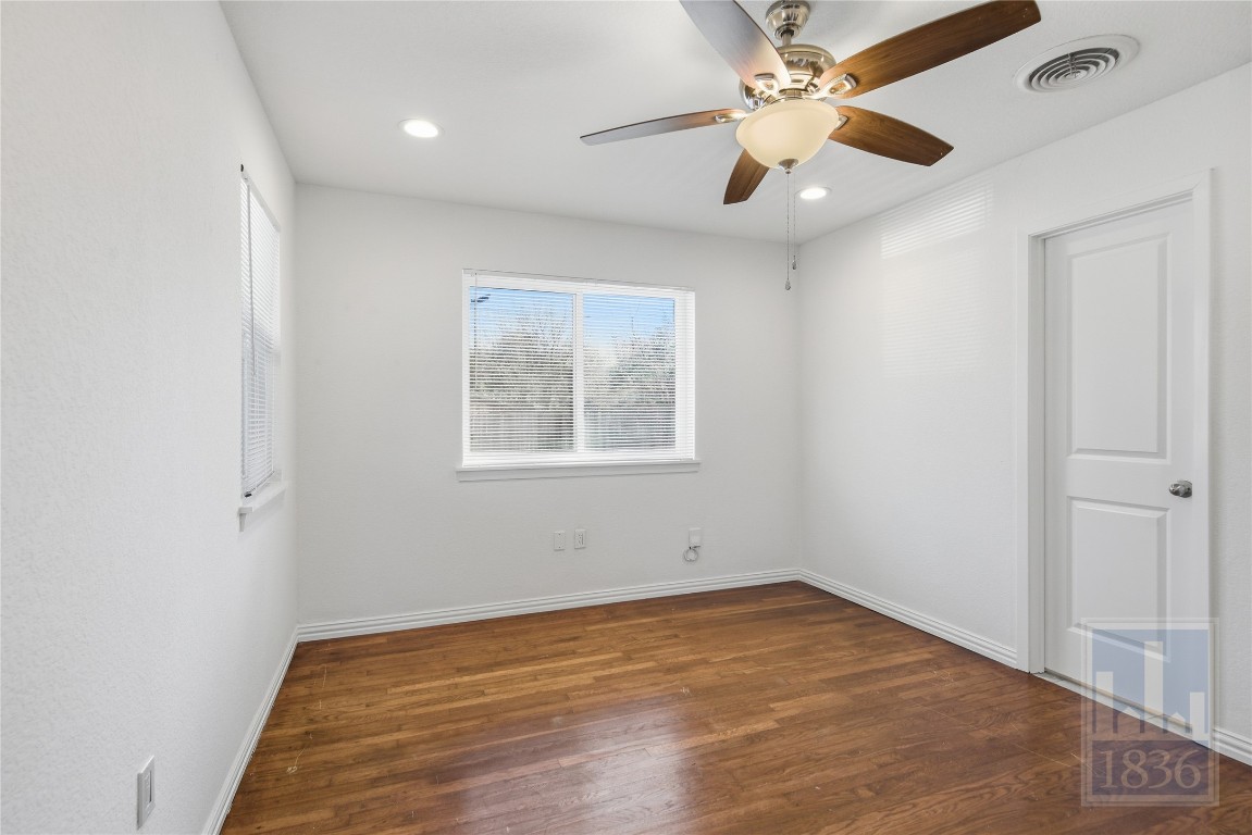 4405 Terrilance Drive Austin, TX 78741 - Photo 13 of 33