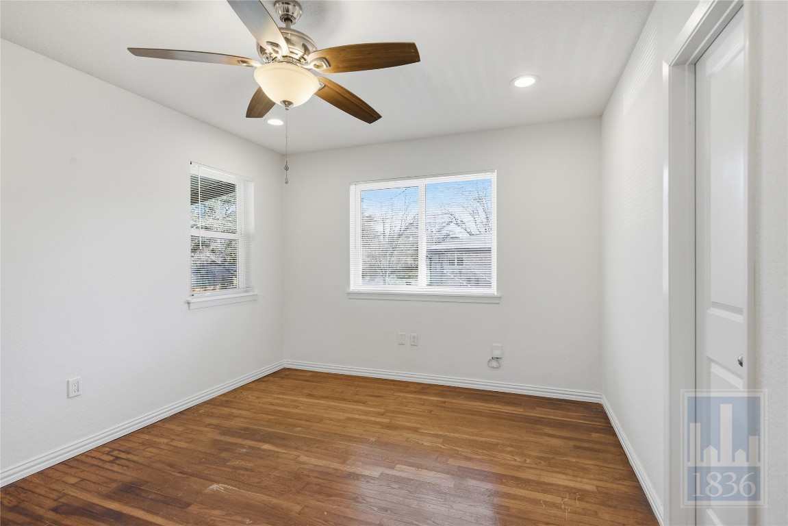 4405 Terrilance Drive Austin, TX 78741 - Photo 14 of 33