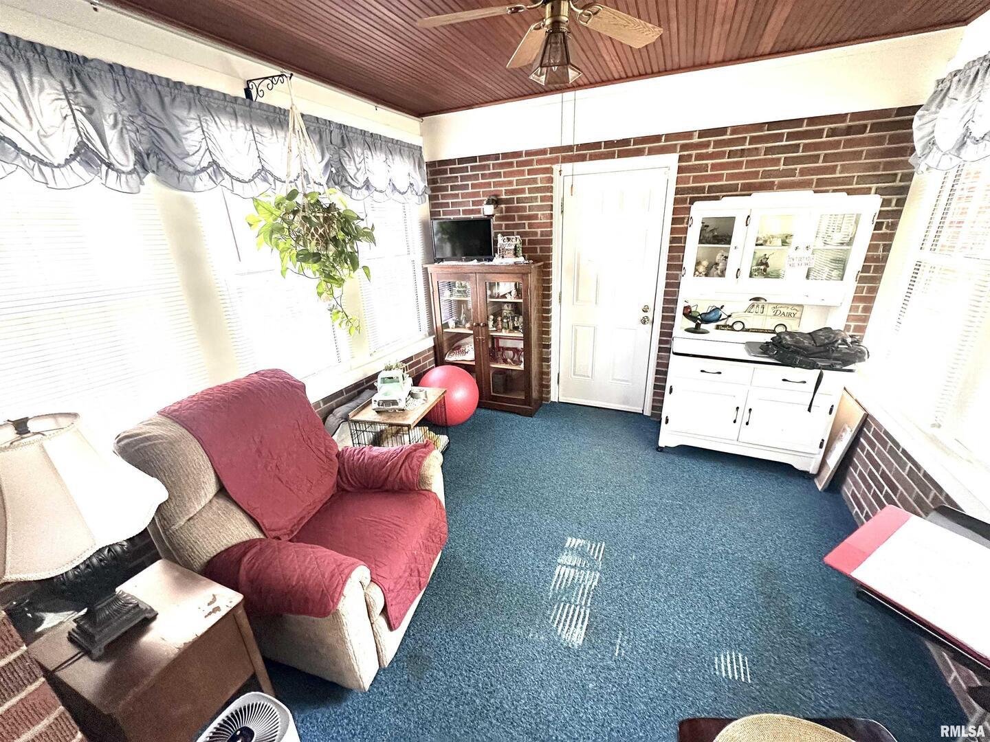 420 West 3rd Street Centralia, IL 62801 - Photo 2 of 12