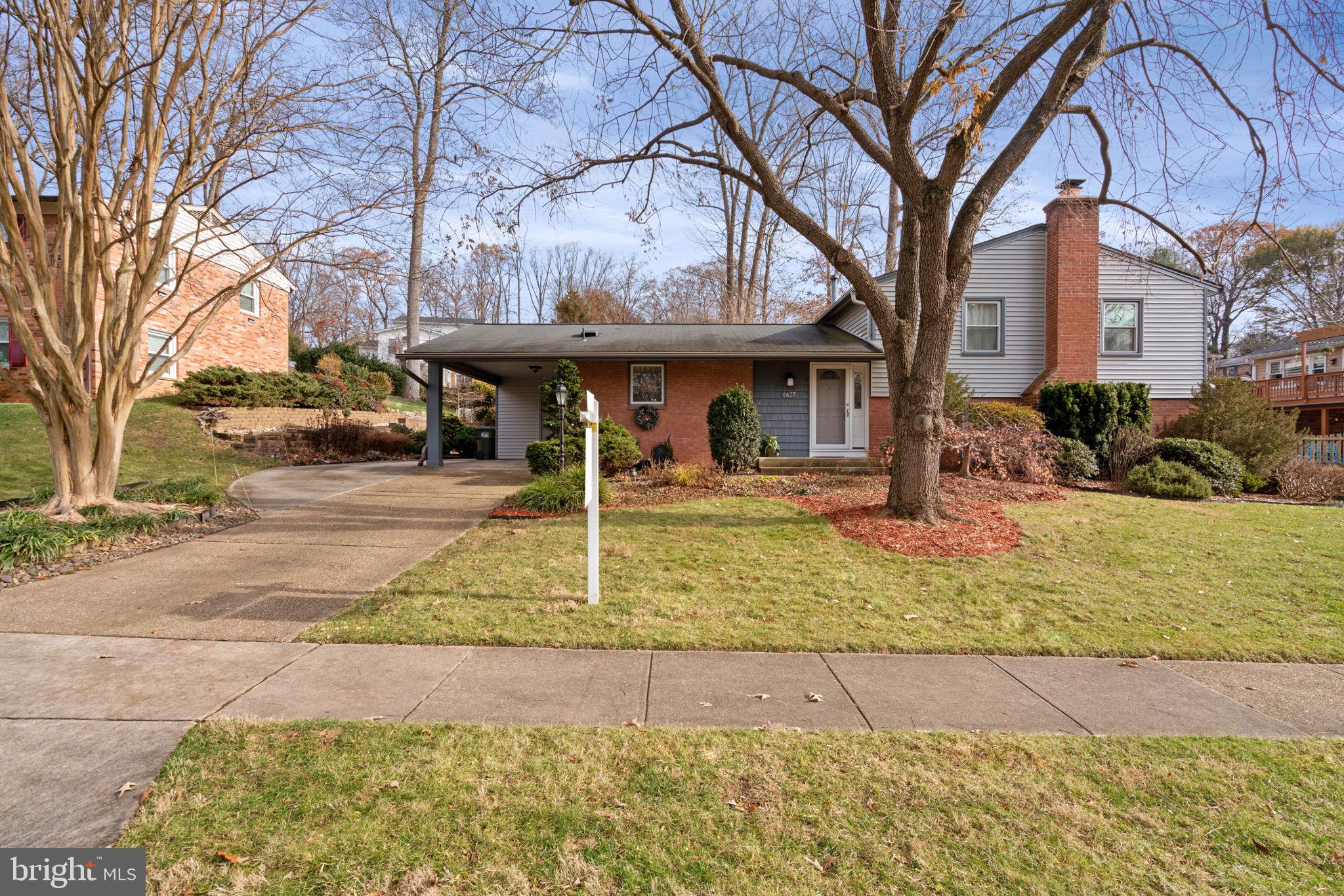 6627 Holford Lane, Springfield, VA 22152 Compass