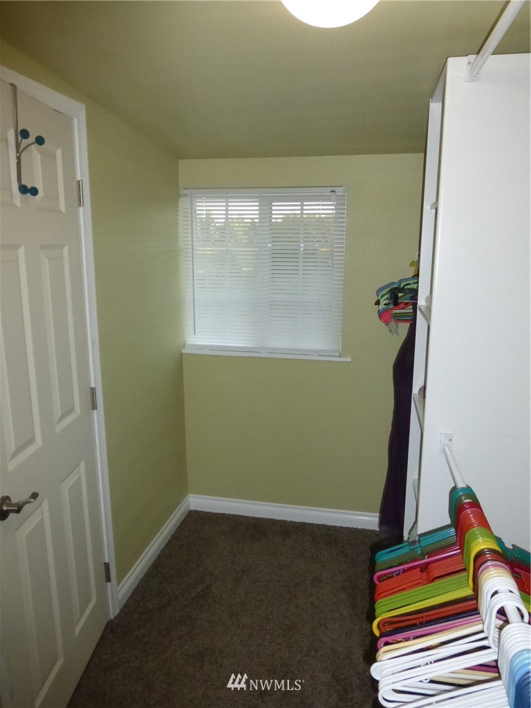 13508 Military Road Southeast Rainier, WA 98576 - Photo 18 of 25 Gallery Image 18