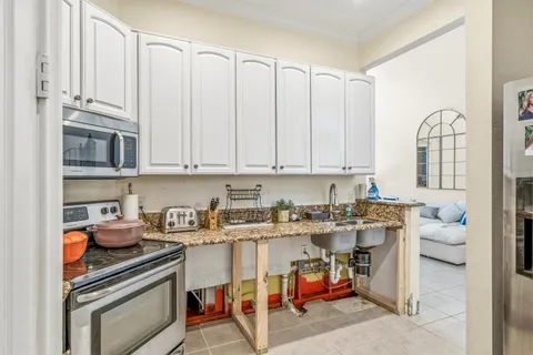$325,000 | 1875 Bridgepointe Circle, Unit 31, Vero Beach, FL 32967