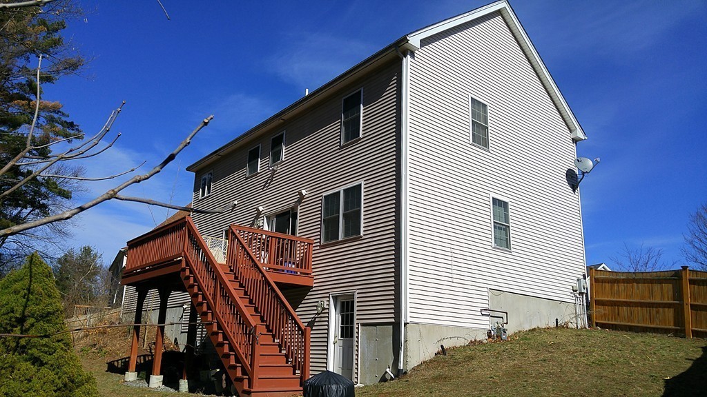 42 Redgate Road Dracut, MA 01826 - Photo 18 of 21 Gallery Image 18