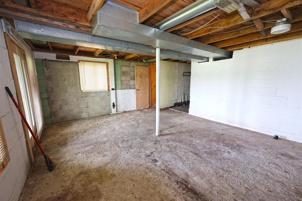 31050 Curran Beach Road Dowagiac, MI 49047 - Photo 25 of 37