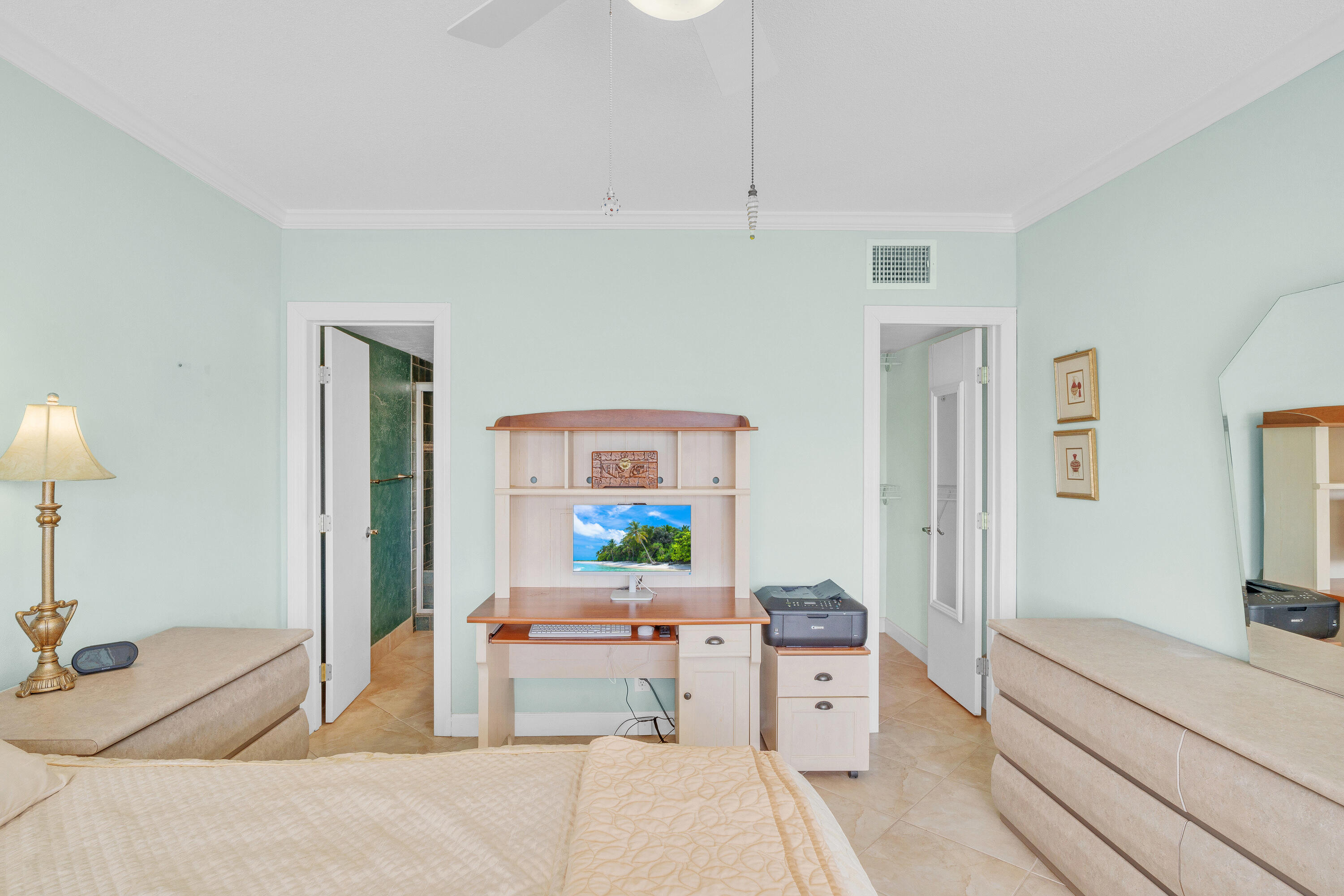 711 Northeast Harbour Terrace, Unit 409 Boca Raton, FL 33431 - Photo 18 of 42 17 Primary Bedroom (2)