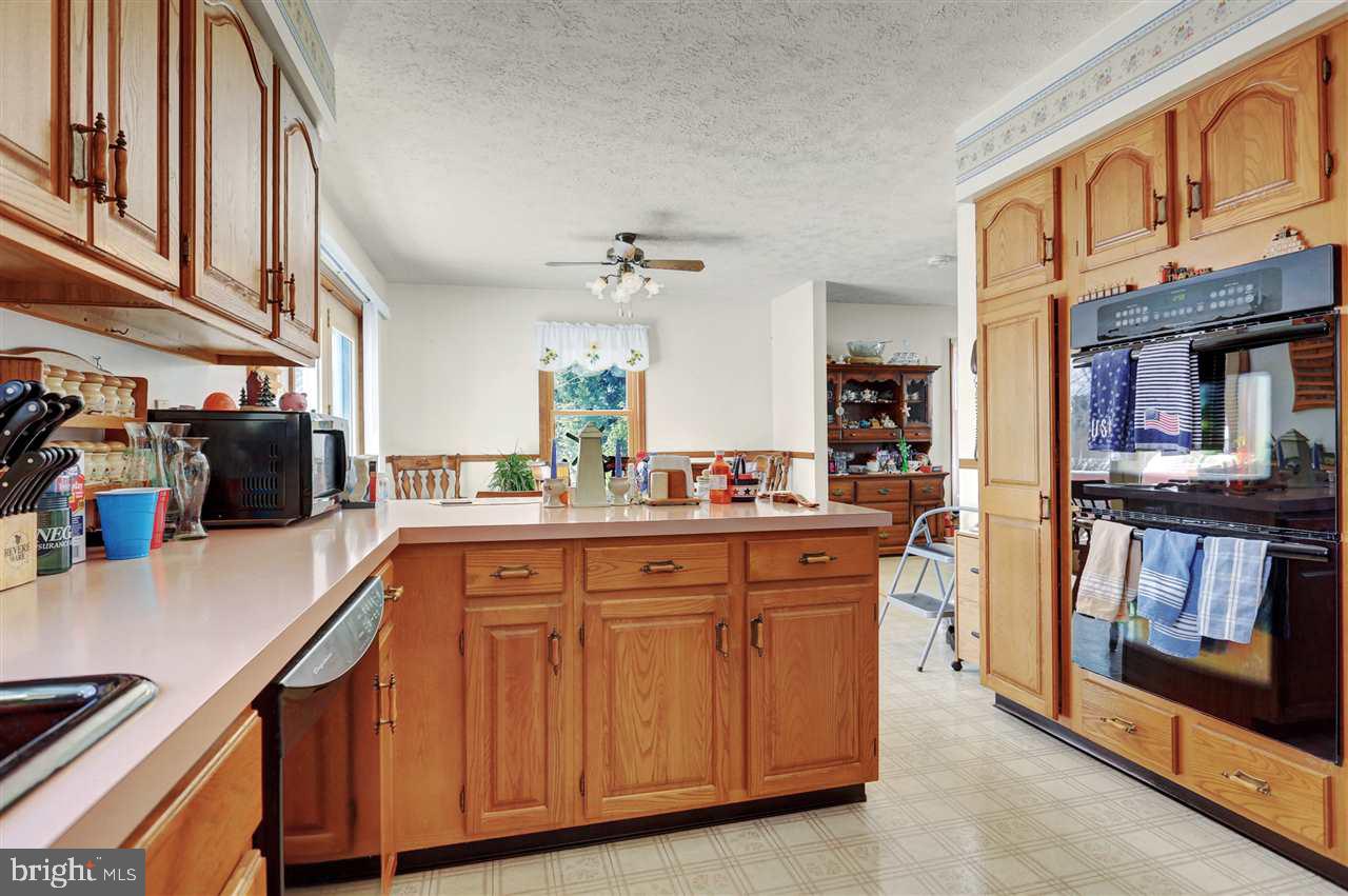 485 Old Westminster Road Hanover, PA 17331 - Photo 8 of 34