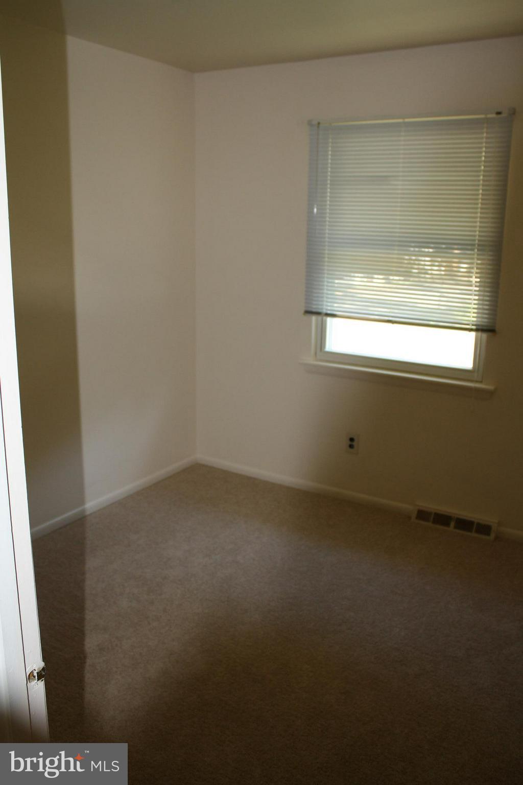 70 Silopanna Road Annapolis, MD 21403 - Photo 14 of 17 Bedroom
