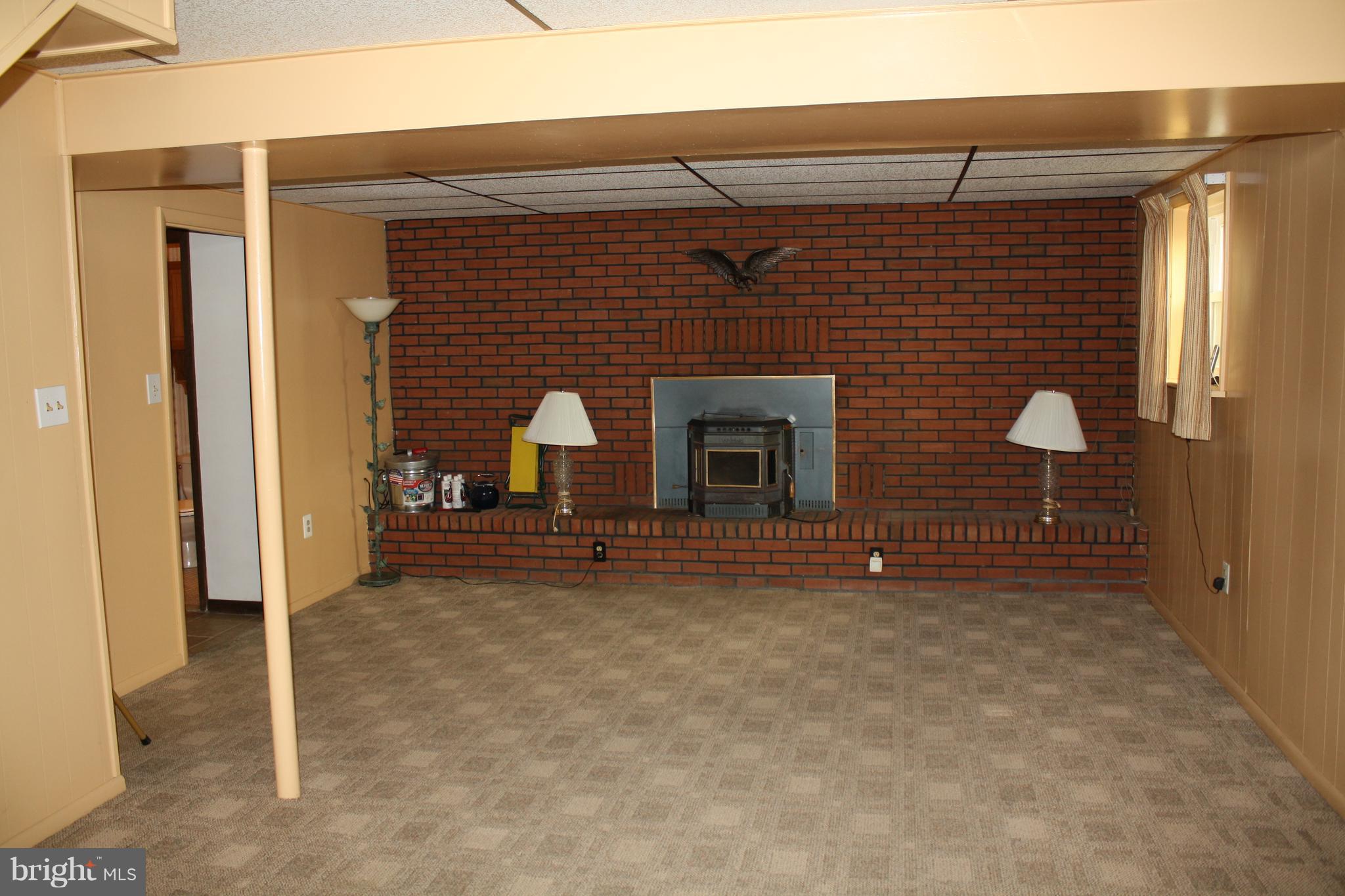 70 Silopanna Road Annapolis, MD 21403 - Photo 9 of 17 Family Room