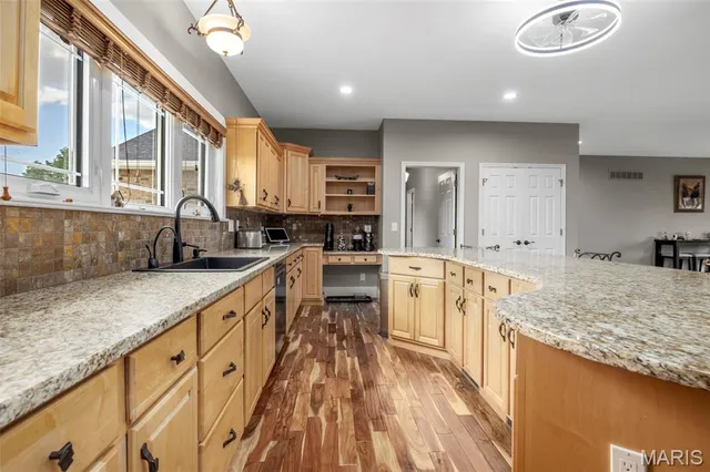 $1,125,000 | 113 Roy Lane, Wentzville, MO 63385