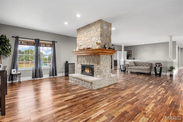 $1,125,000 | 113 Roy Lane, Wentzville, MO 63385