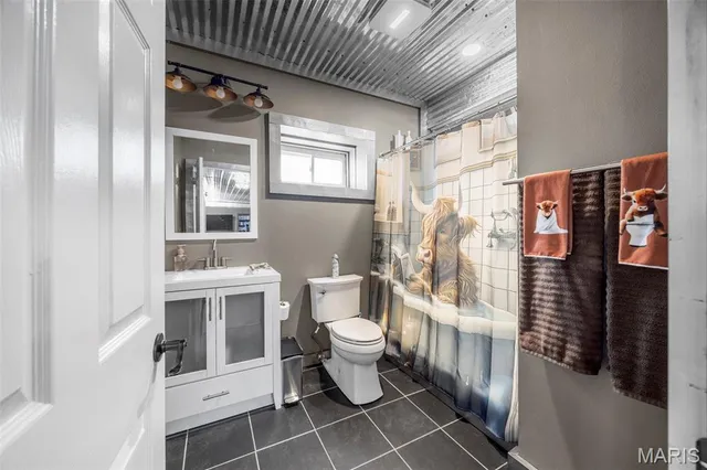 $1,125,000 | 113 Roy Lane, Wentzville, MO 63385