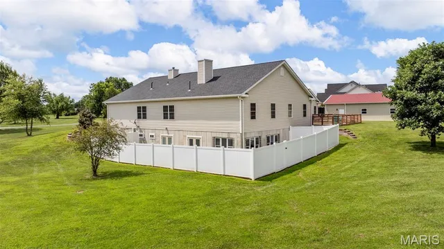 $1,125,000 | 113 Roy Lane, Wentzville, MO 63385