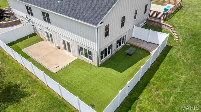 $1,125,000 | 113 Roy Lane, Wentzville, MO 63385