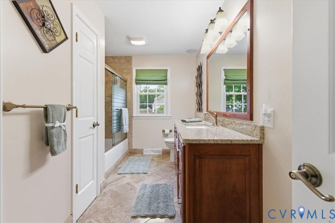 3805 Cresthill Road Chester, VA 23831 - Photo 16 of 38 Gallery Image 16