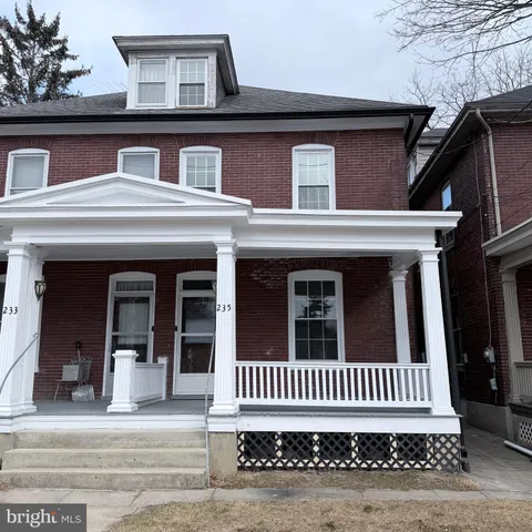 $1,650 | 235 Park Avenue, Chambersburg, PA 17201