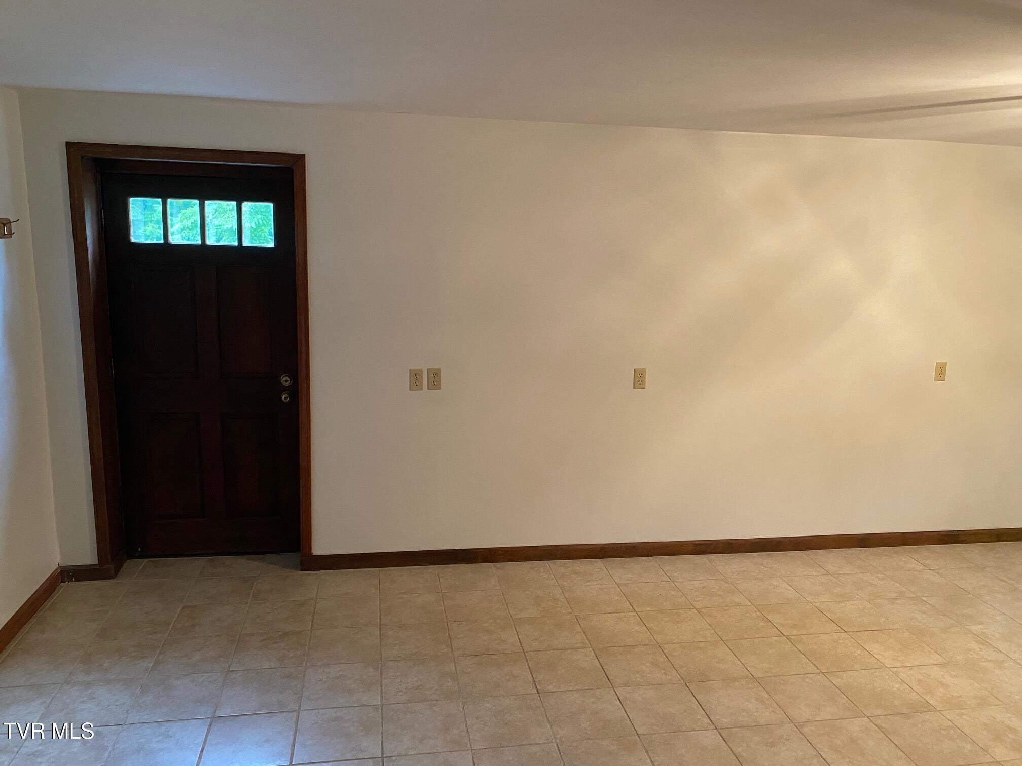 3204 Marbleton Road Unicoi, TN 37692 - Photo 71 of 114 Basement entrance