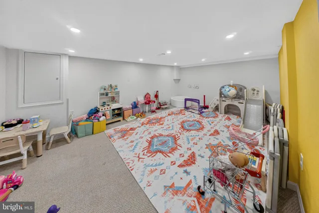 $6,600 | 4453 Westover Place Northwest, Washington, DC 20016