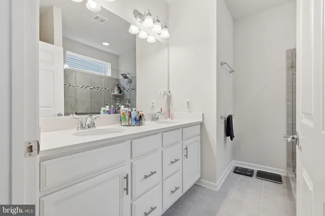 $585,000 | 5950 Avery Point Drive, Fredericksburg, VA 22406