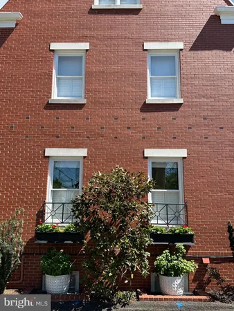 $2,400,000 | 714 Wythe Street, Alexandria, VA 22314
