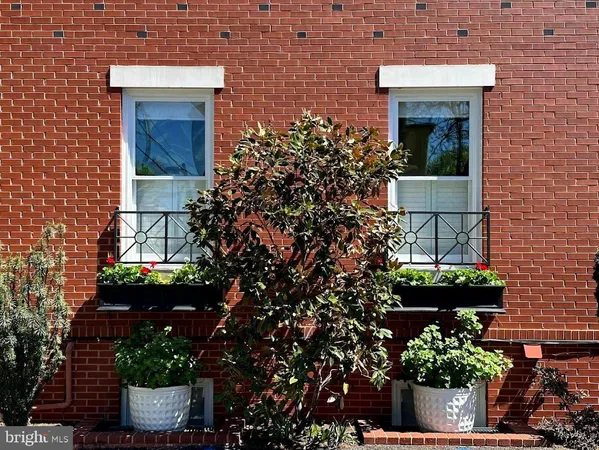 $2,400,000 | 714 Wythe Street, Alexandria, VA 22314