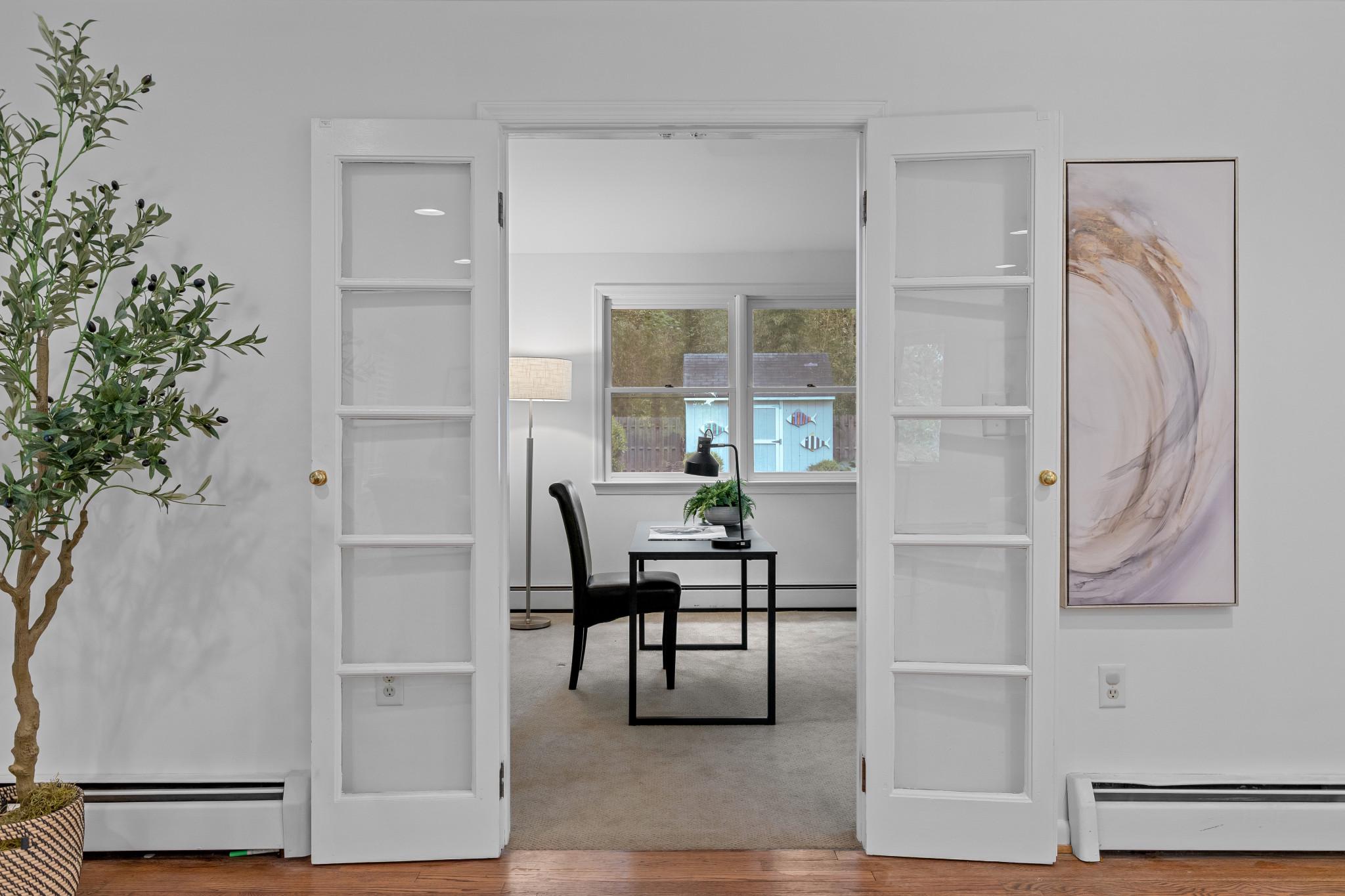 2611 Ogleton Road Annapolis, MD 21403 - Photo 23 of 50 Elegant entry to a serene office
