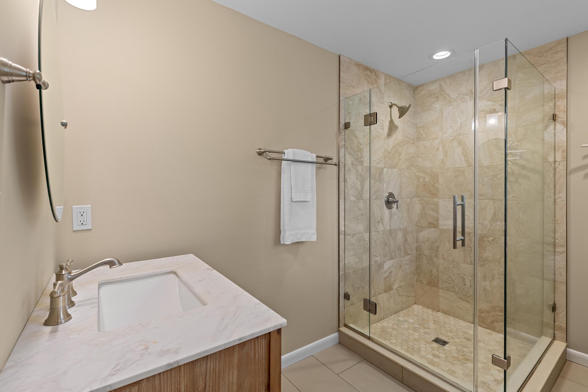 2611 Ogleton Road Annapolis, MD 21403 - Photo 27 of 50 Elegant spa-like ensuite bathroom