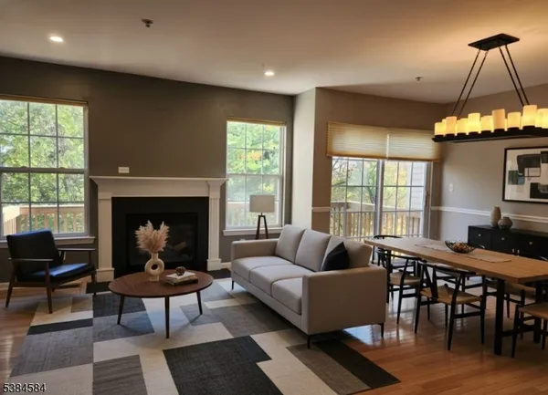 $3,200 | 1005 Wendover Court, Randolph, NJ 07869