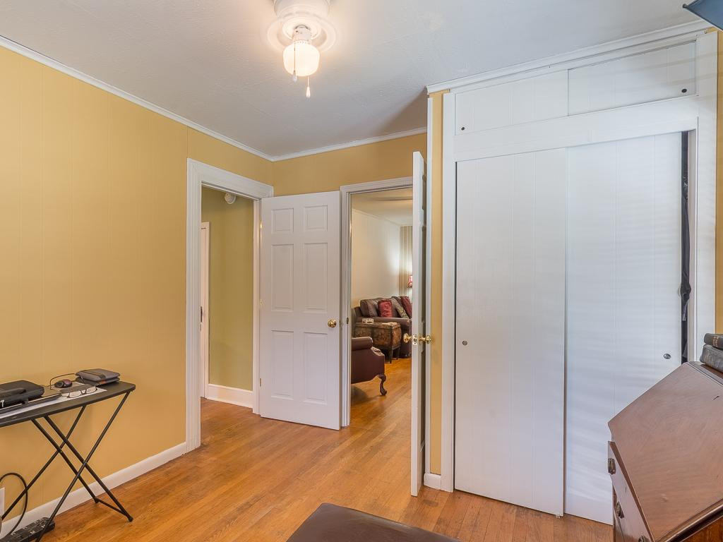 224-226 Spring Street Jonesborough, TN 37659 - Photo 18 of 31 Bedroom 2 View 2