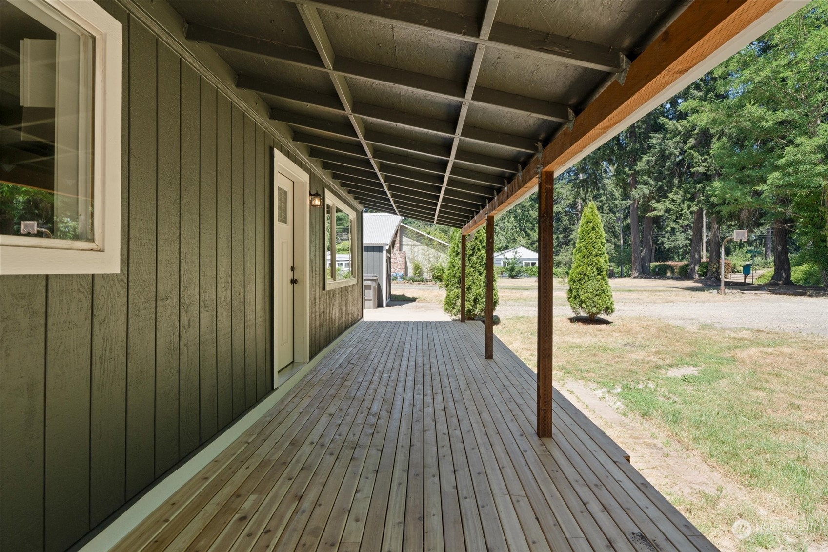 2449 Rocky Point Road Northwest Bremerton, WA 98312 - Photo 4 of 31 Gallery Image 4