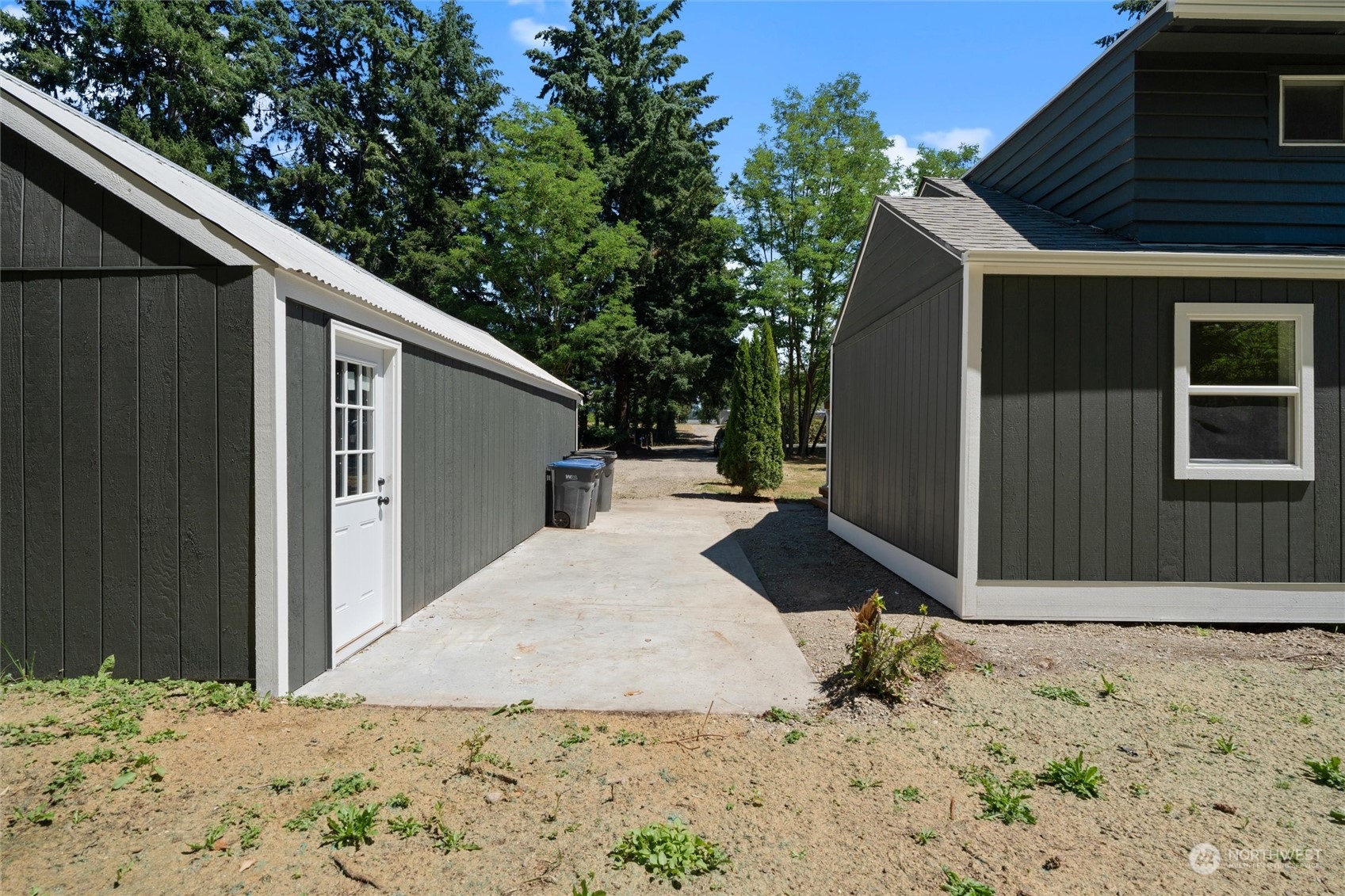 2449 Rocky Point Road Northwest Bremerton, WA 98312 - Photo 6 of 31 Gallery Image 6