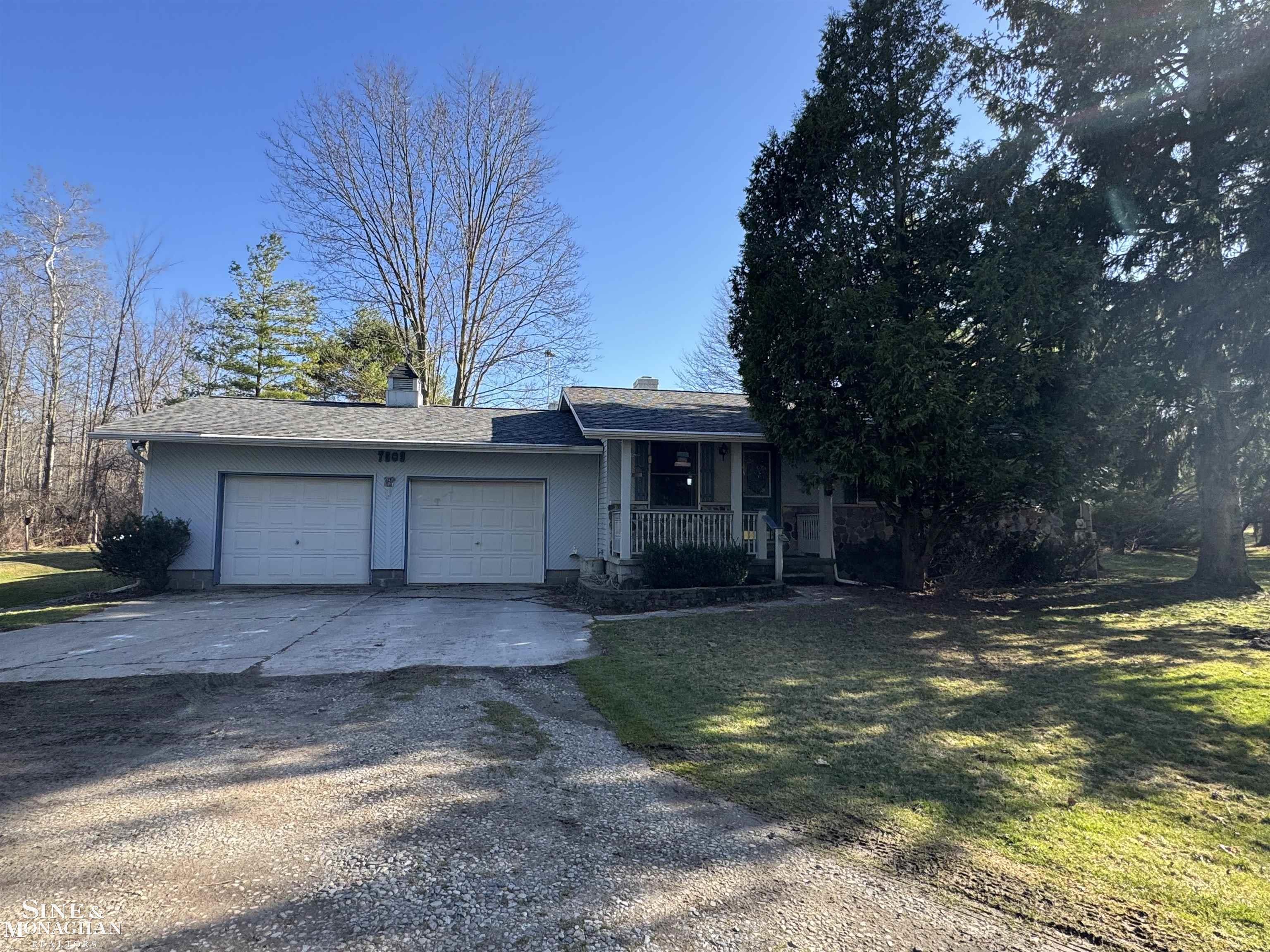 7609 Rynn Road Avoca, MI 48006 - Photo 2 of 9 50171221-501fda58-d26b-41df-ba8e-a6df74510f9e.JPG