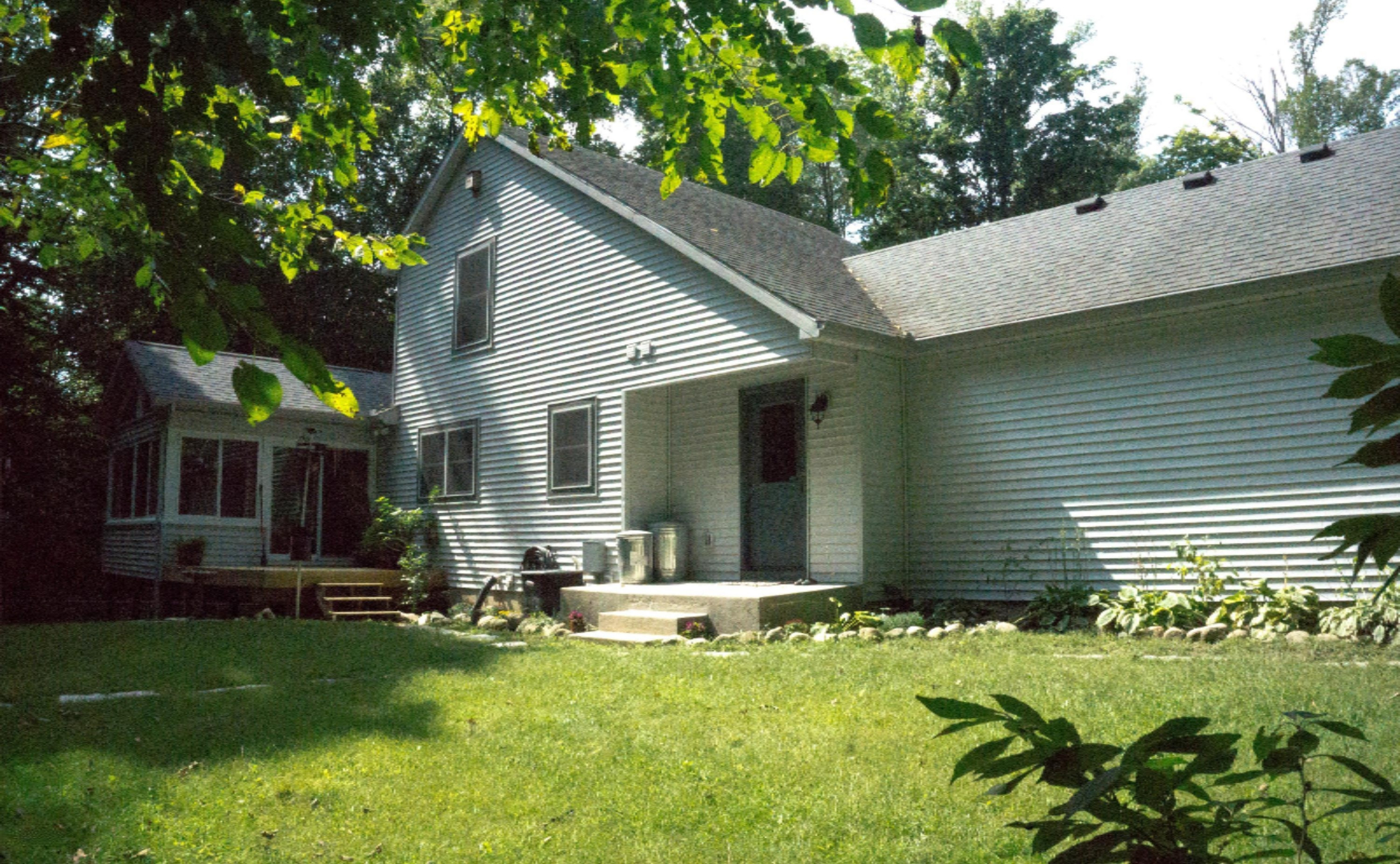 68843 Calvin Center Road Cassopolis, MI 49031 - Photo 33 of 34 Rear of home