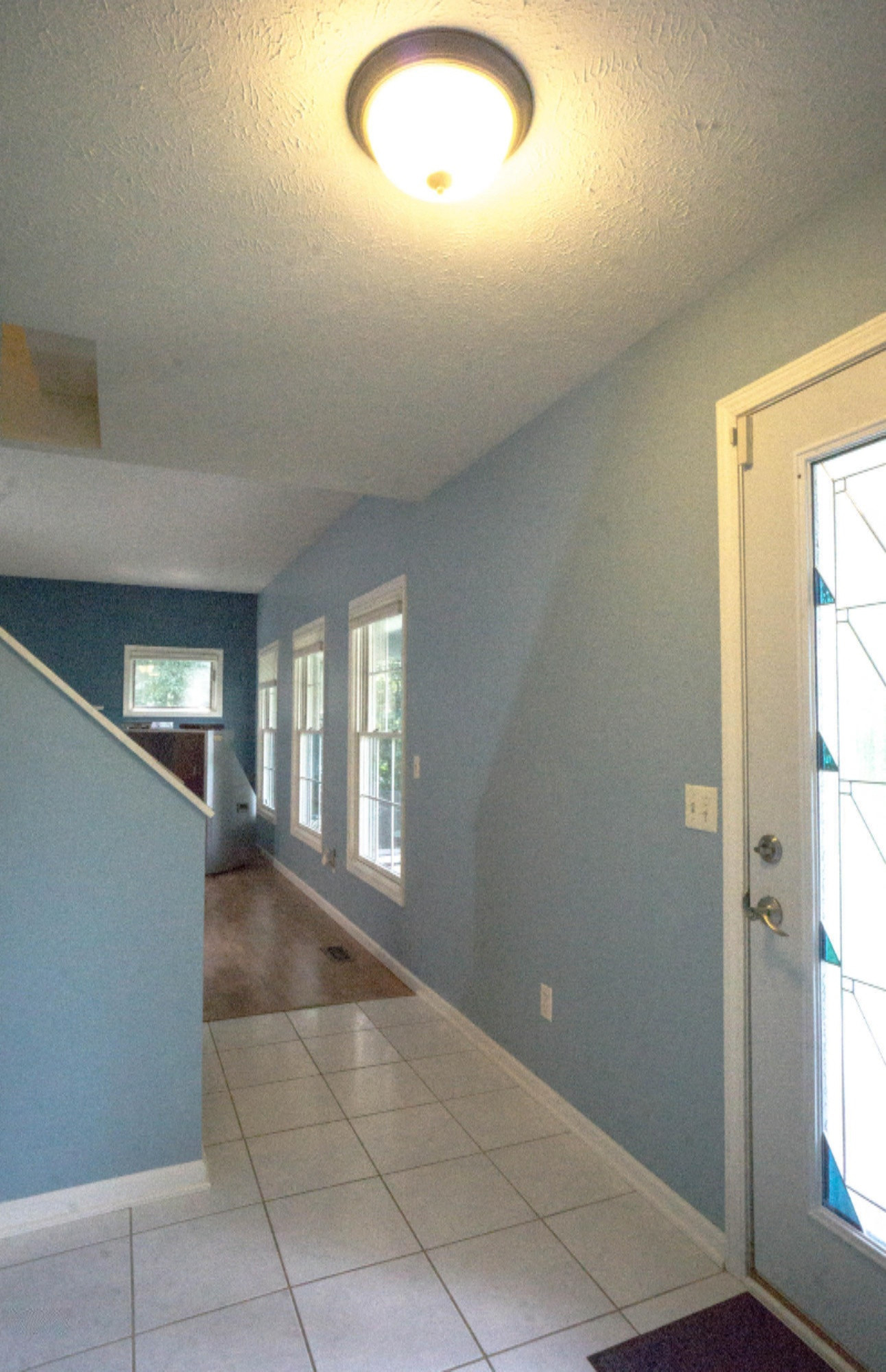 68843 Calvin Center Road Cassopolis, MI 49031 - Photo 4 of 34 Entry way