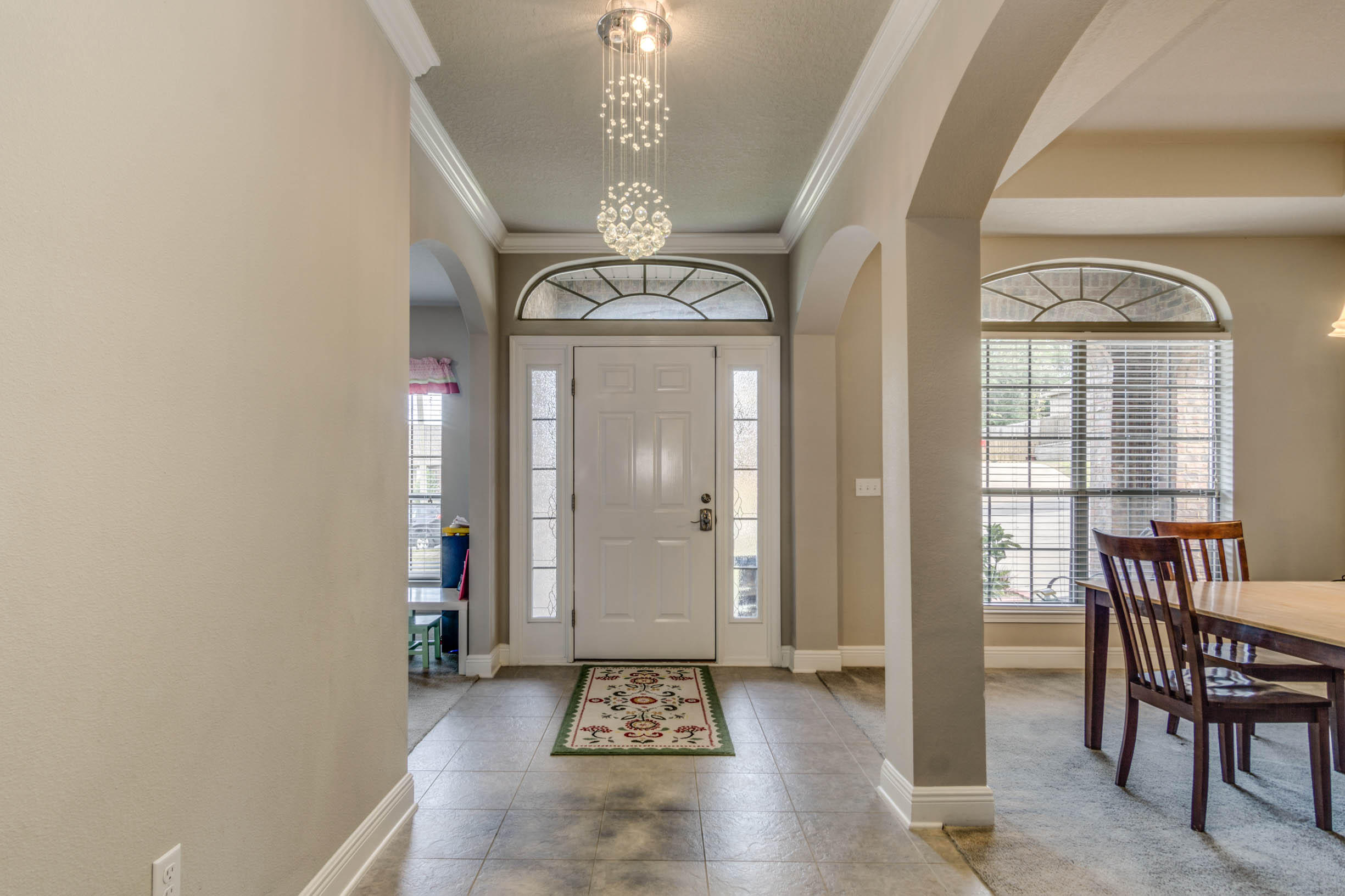 644 Red Fern Road Crestview, FL 32536 - Photo 6 of 46 a view of a livingroom with furniture and window