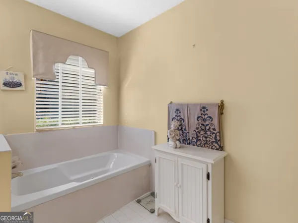 $325,000 | 521 Horseshoe Circle, Stockbridge, GA 30281