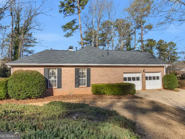$325,000 | 521 Horseshoe Circle, Stockbridge, GA 30281