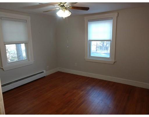 65 Moosehill Road Walpole, MA 02032 - Photo 6 of 10