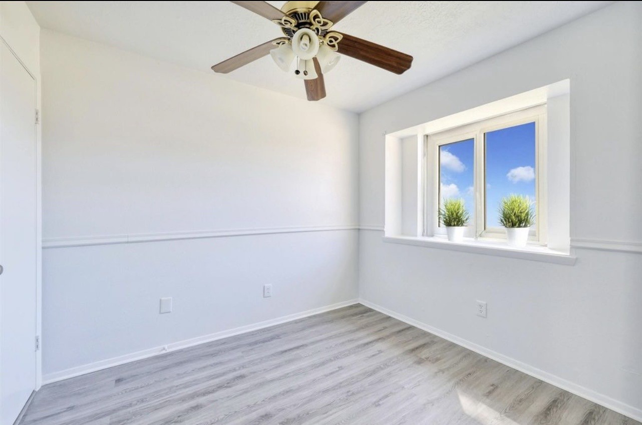 3610 Acorn Springs Lane Spring, TX 77389 - Photo 11 of 13 Gallery Image 11