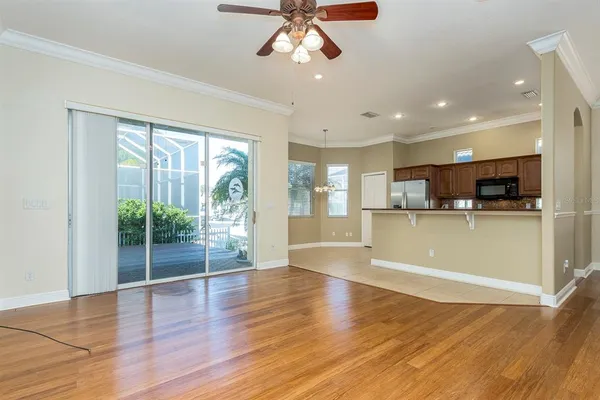 $3,500 | 10639 Hatteras Drive, Tampa, FL 33615