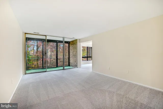 $159,900 | 8475 Greenbelt Road, Greenbelt, MD 20770