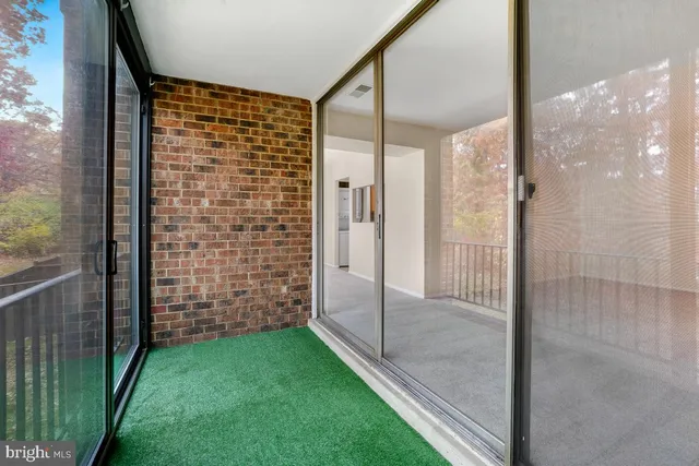 a view of outdoor space