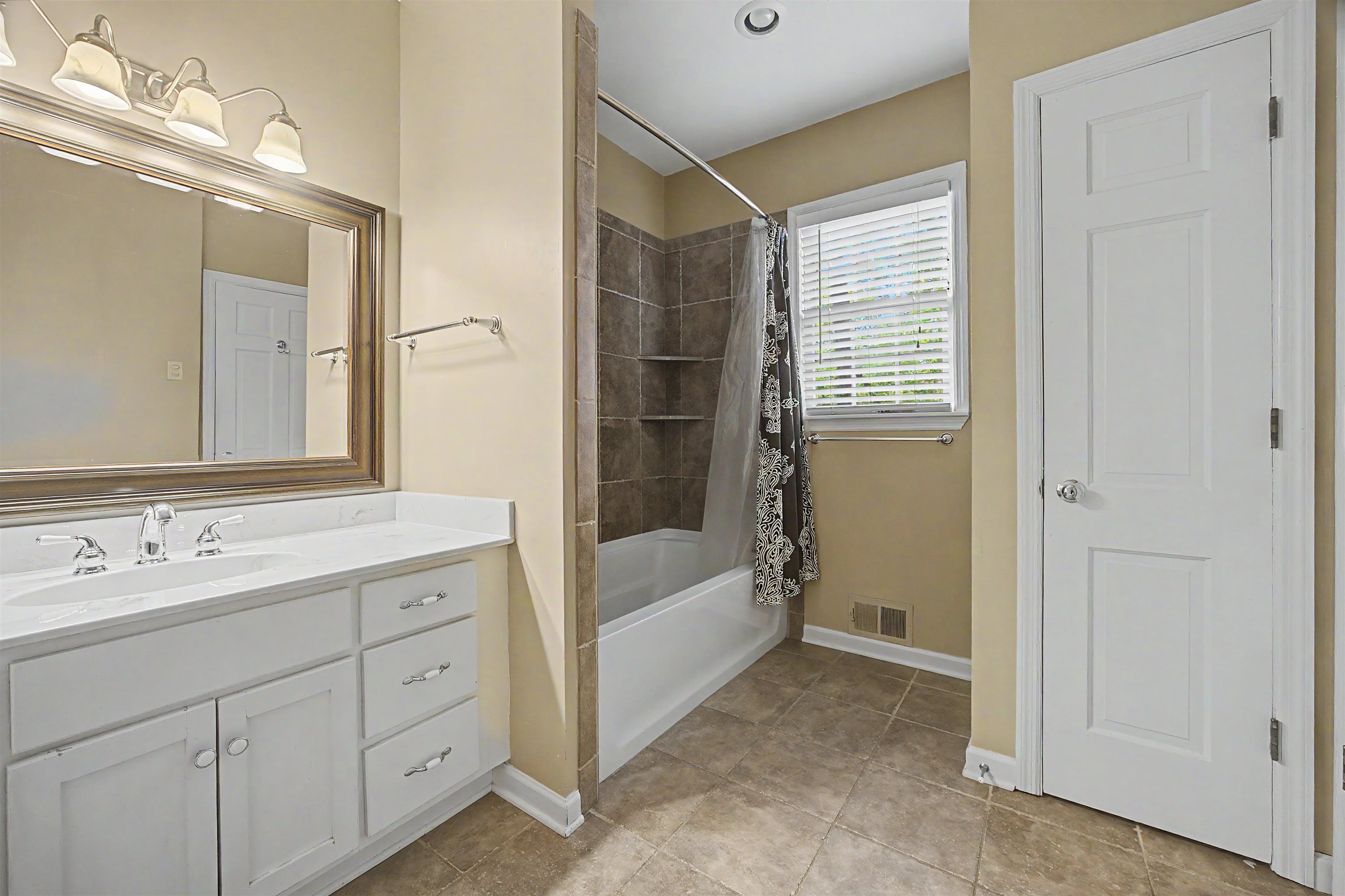 5722 Shady Glen Road Memphis, TN 38120 - Photo 33 of 40