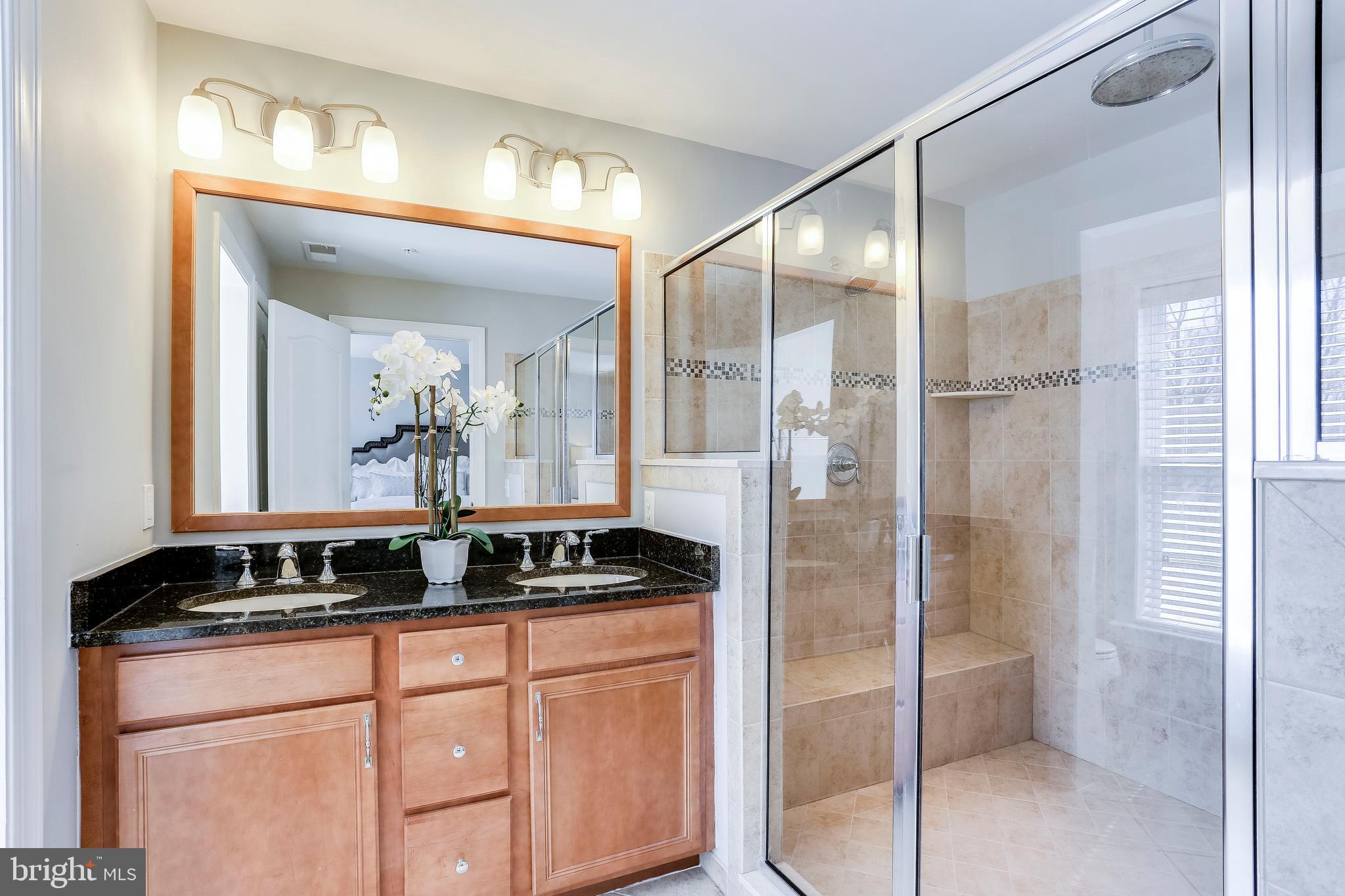 7661 Elmcrest Road Hanover, MD 21076 - Photo 21 of 47 Master Bath