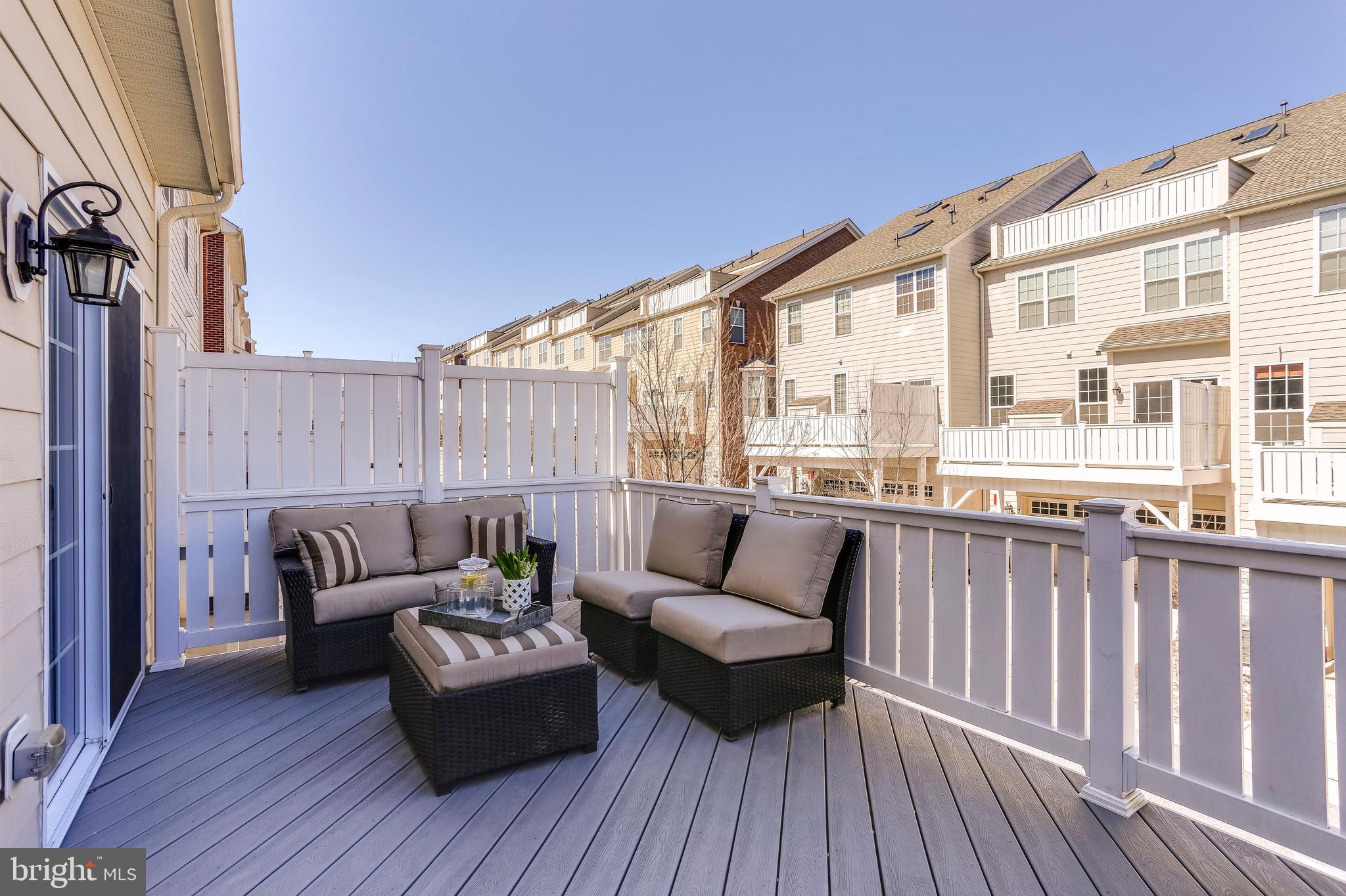 7661 Elmcrest Road Hanover, MD 21076 - Photo 42 of 47 Deck