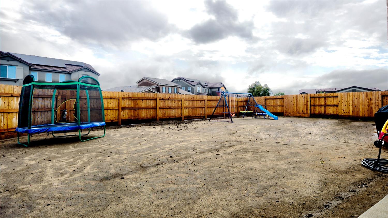 1063 Soledad Avenue Clovis, CA 93619 - Photo 25 of 26 a view of outdoor space with a barbeque