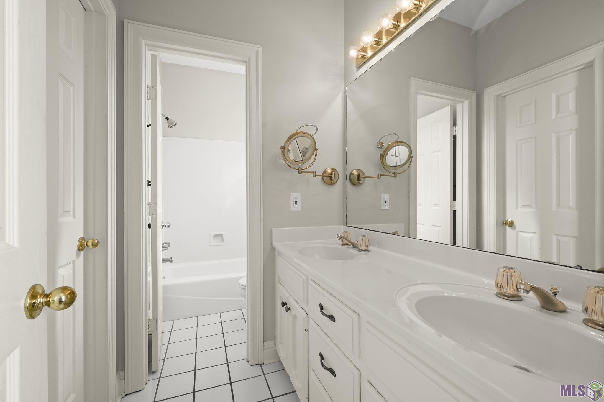 16131 Indigo Ridge Avenue Baton Rouge, LA 70817 - Photo 37 of 41