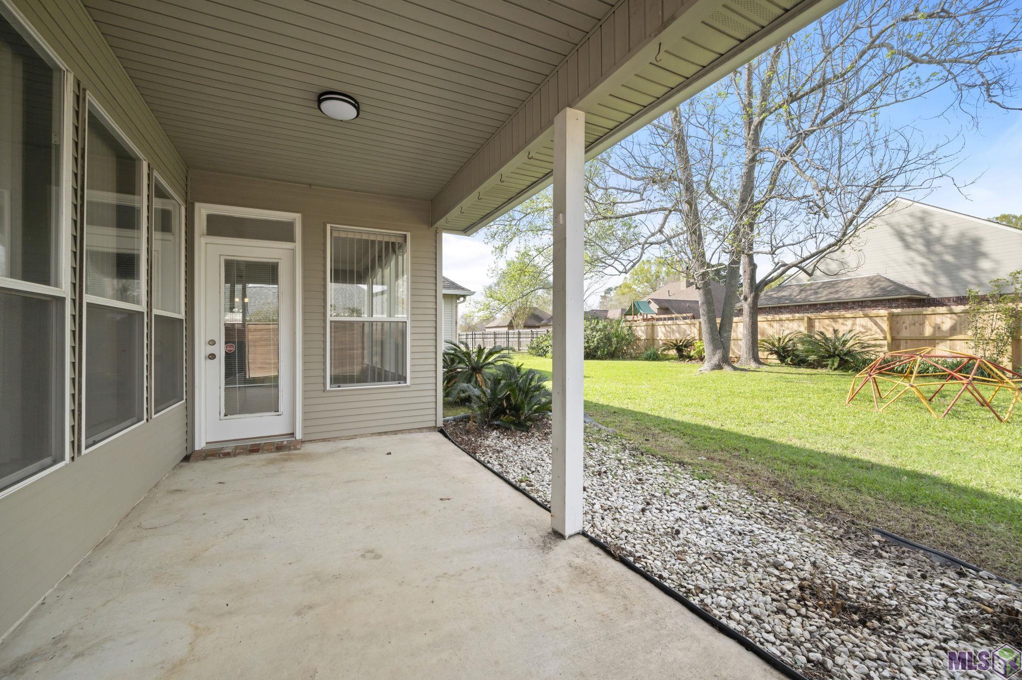 16131 Indigo Ridge Avenue Baton Rouge, LA 70817 - Photo 38 of 41