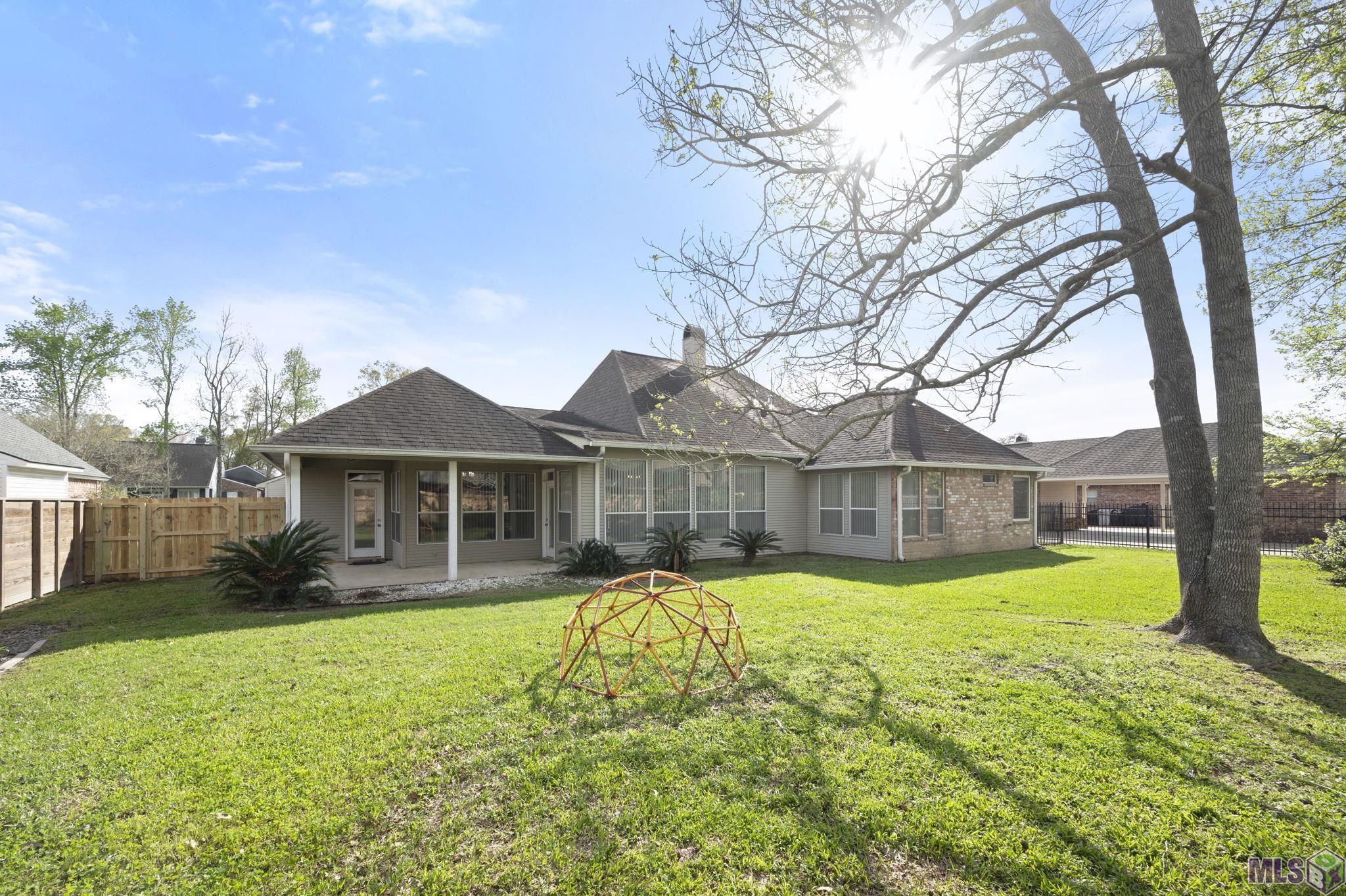 16131 Indigo Ridge Avenue Baton Rouge, LA 70817 - Photo 40 of 41